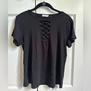 Black t-shirt with tie detail